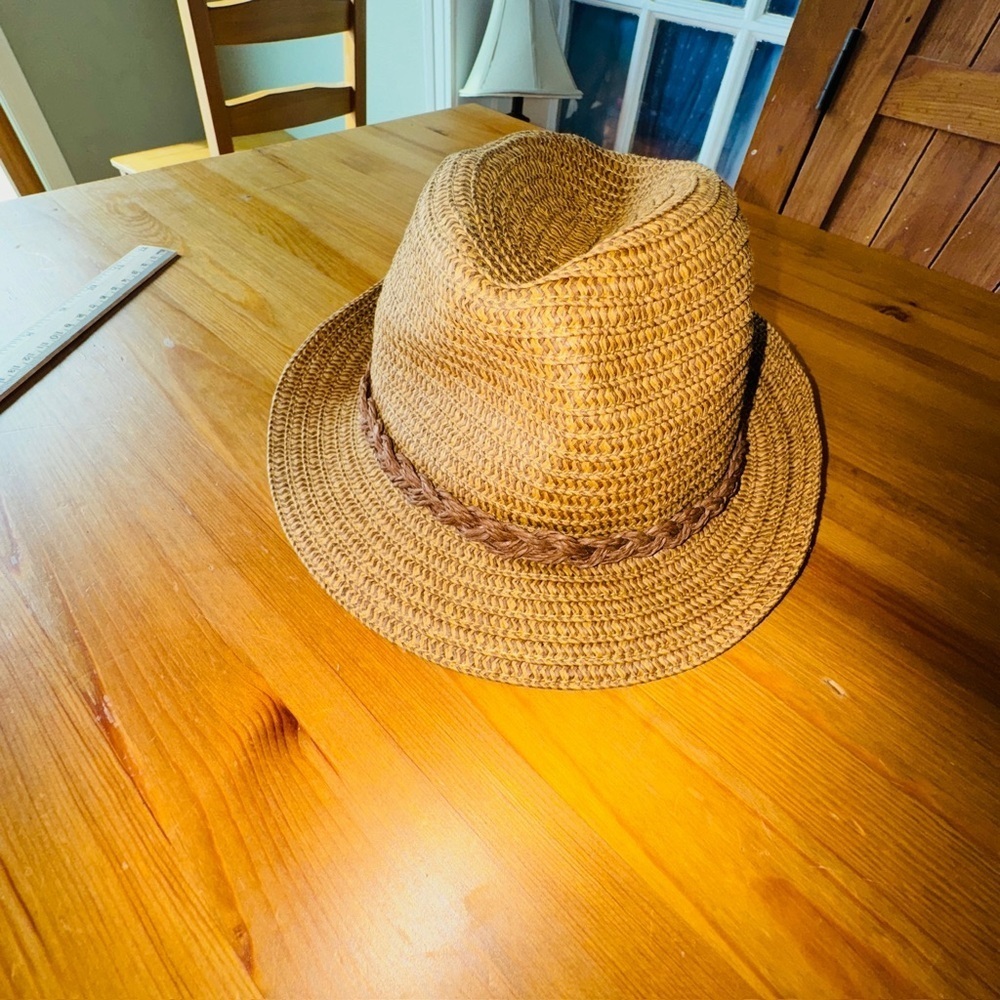 Straw hat - Picture 10 of 13